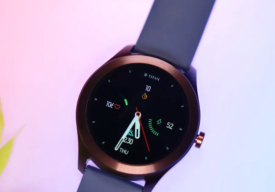Titan Smart Watch