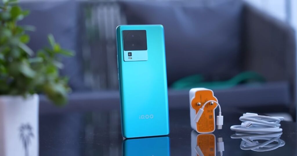 iQOO Neo 7 Battery